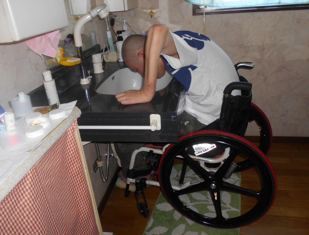 車椅子用洗面所