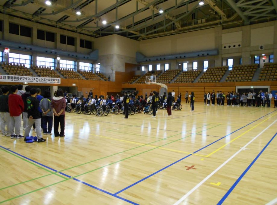 車椅子ツインバスケ砺波大会の開会式